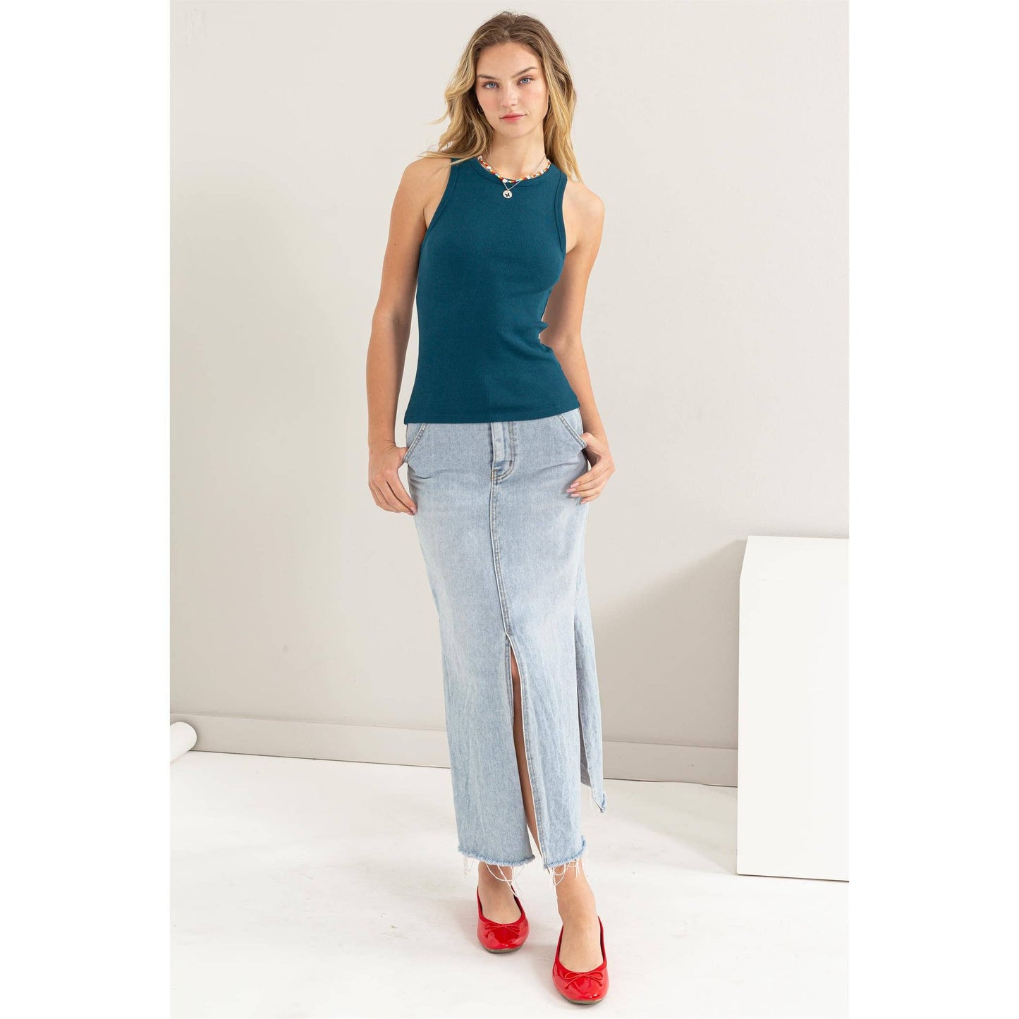 BAKED CLAY Ribbed Tank Top: BAKED CLAY