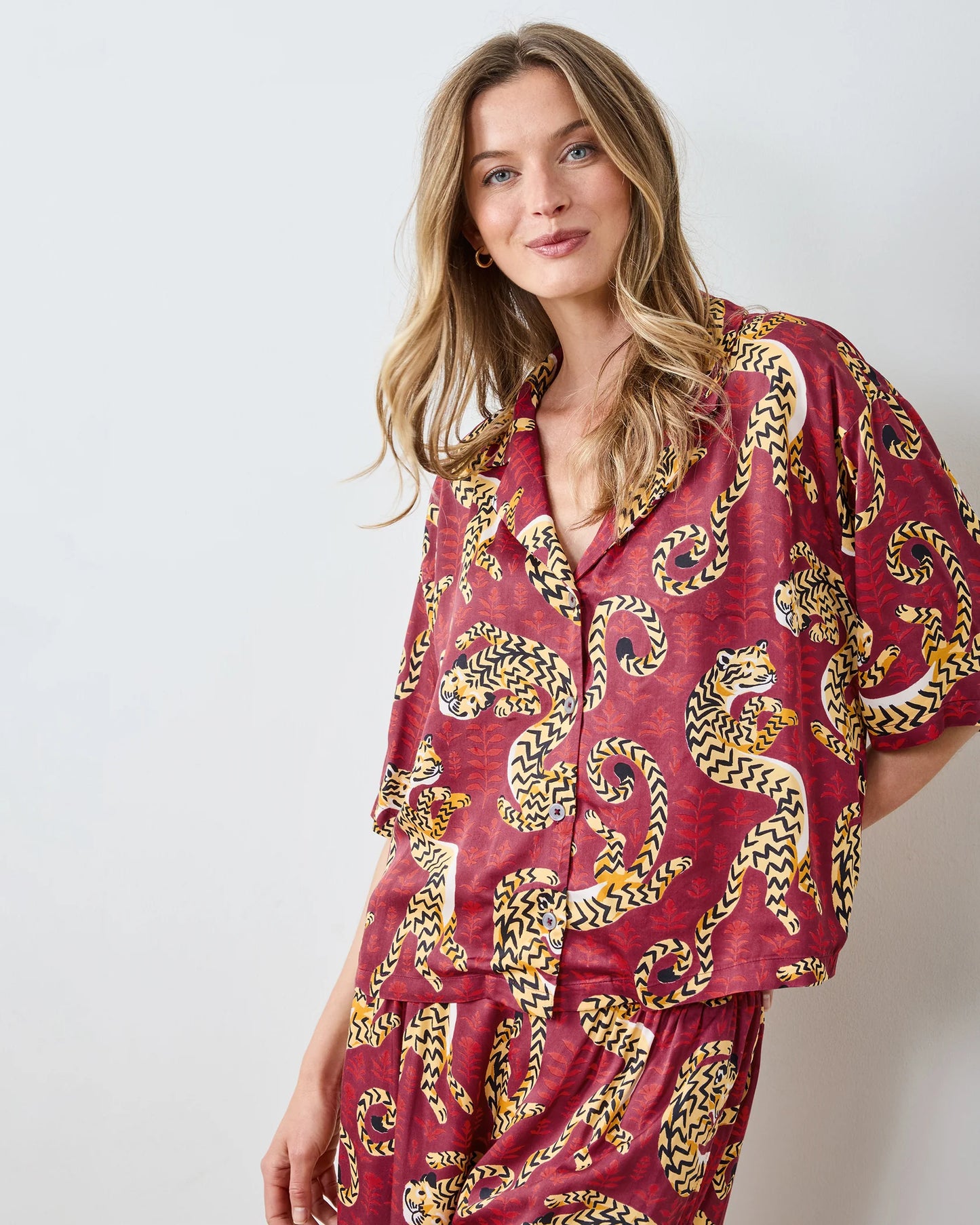PRINTFRESH Wildest Dreams Set in Twisted Tiger, L