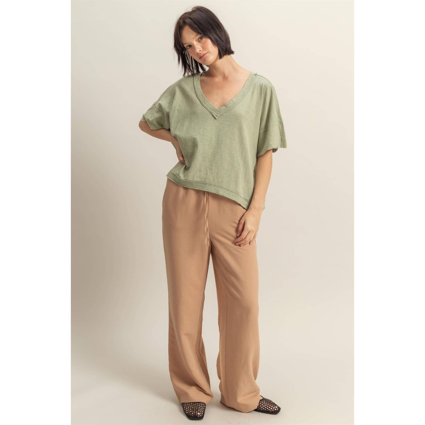DARK TAUPE Raw Edge V Neck Oversized T Shirt
