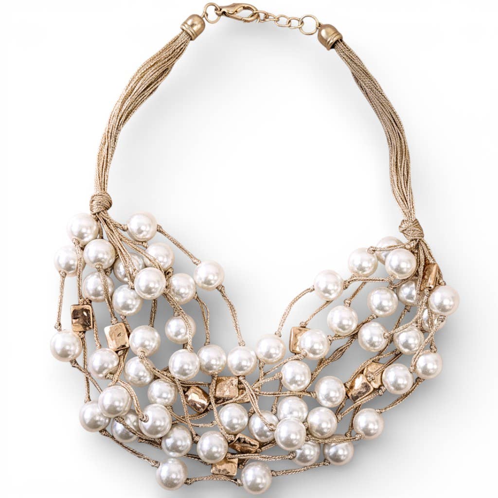 MAISY NECKLACE: Coastal Chunky Pearl Necklace | Handmade Statement Jewelry