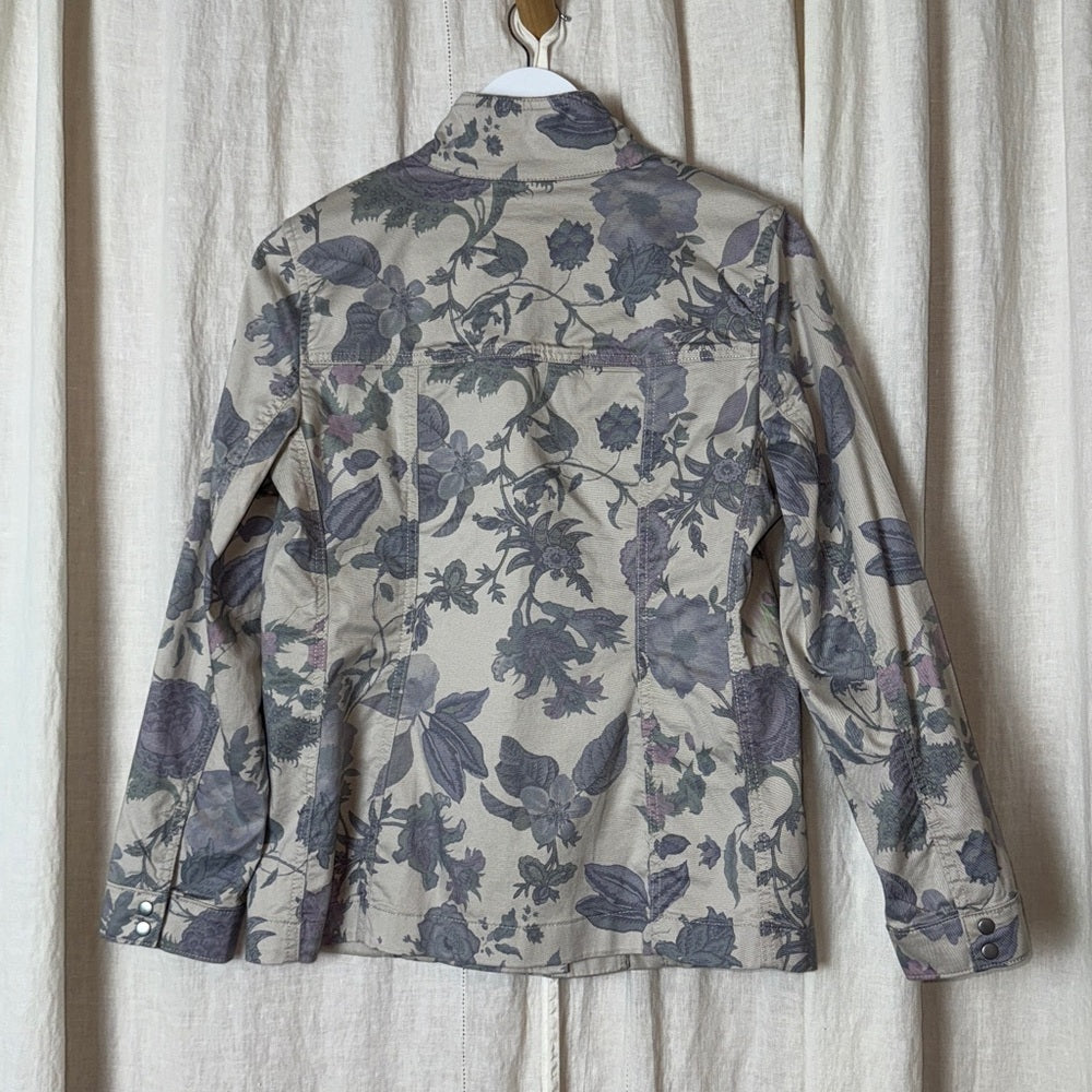 CHICO'S Floral Utility Jacket Gray Cream Button Front Size 0 (US Small)