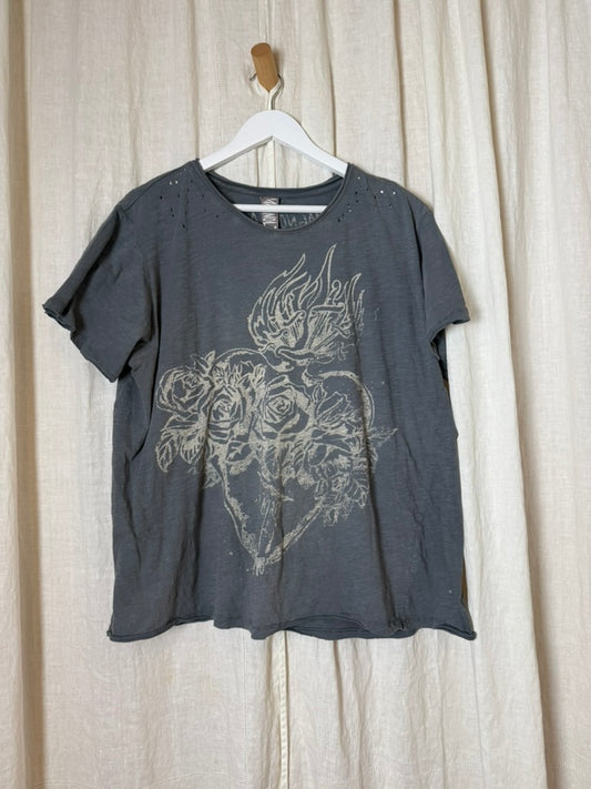 MAGNOLIA PEARL Heart of Promise Boyfriend Cut Distressed Tee