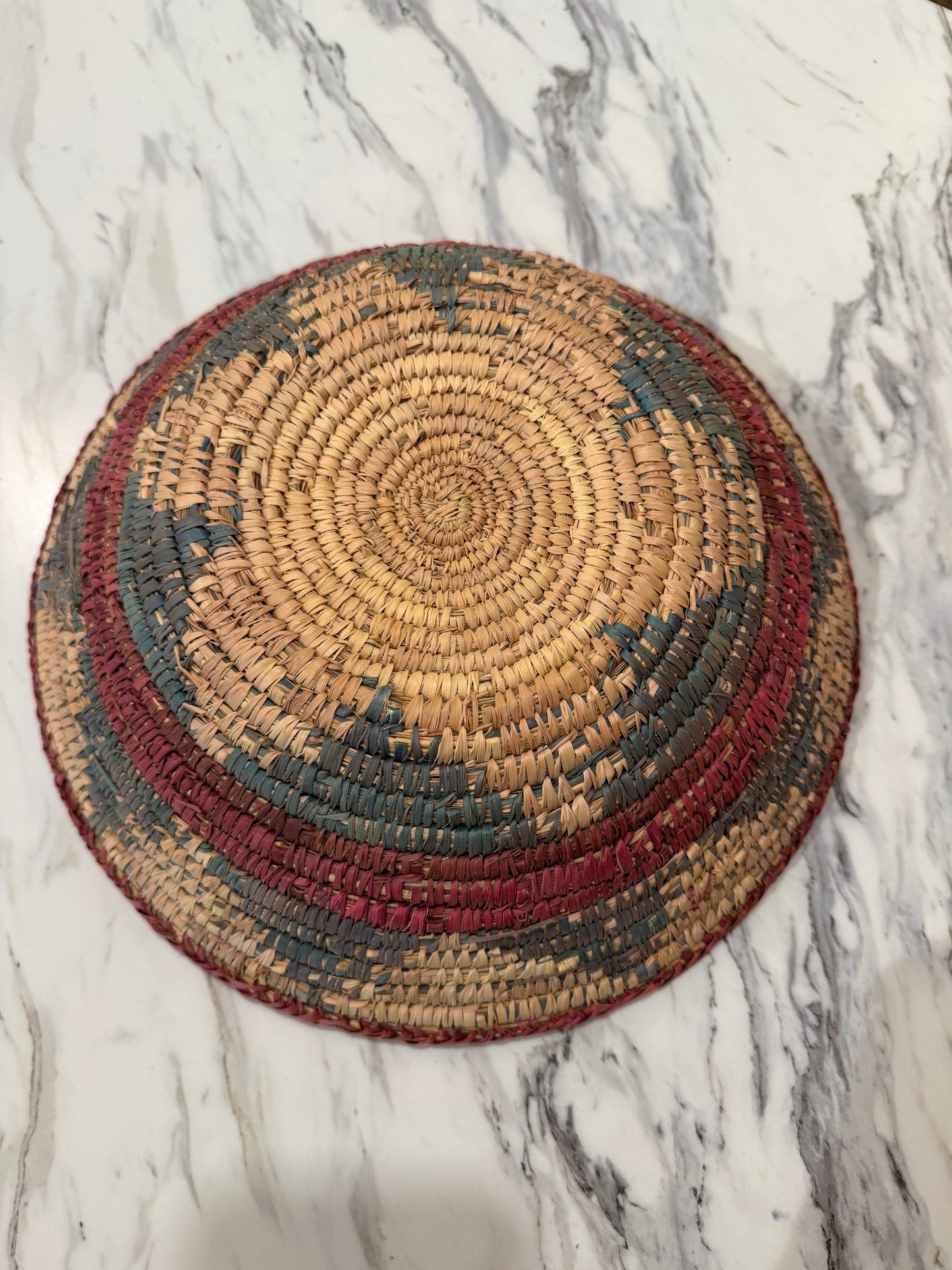 12" Round Coil Basket / Bowl / Natural Woven Grass / Straw / Natural Red Brown