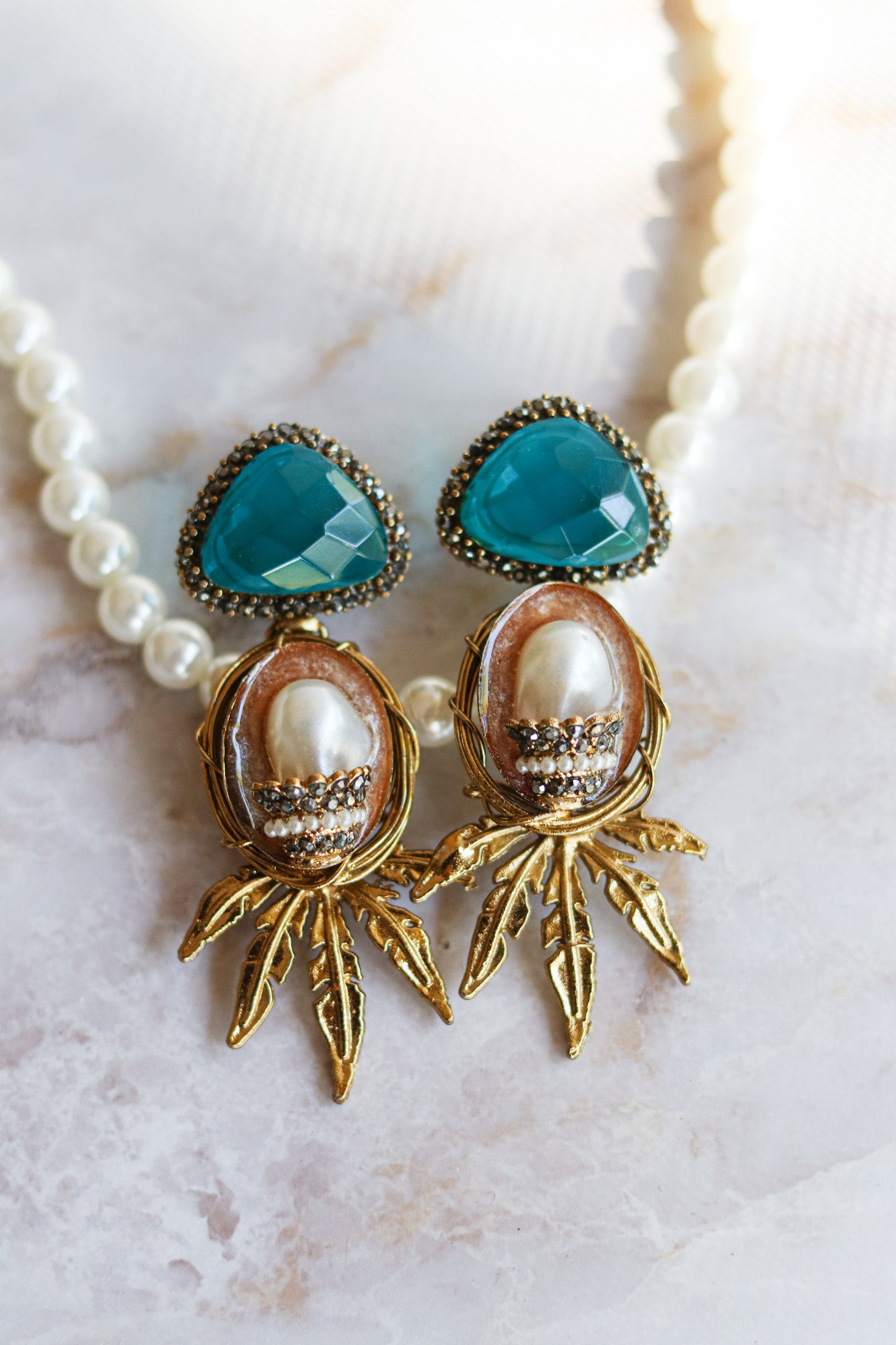 Palm Kissed Earrings in Aqua