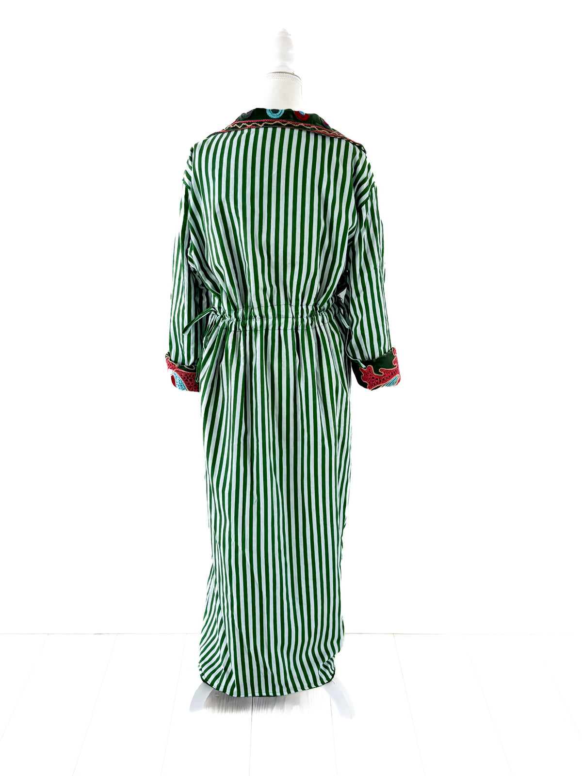 W&W Kalidescope Velvet Duster Suzhani