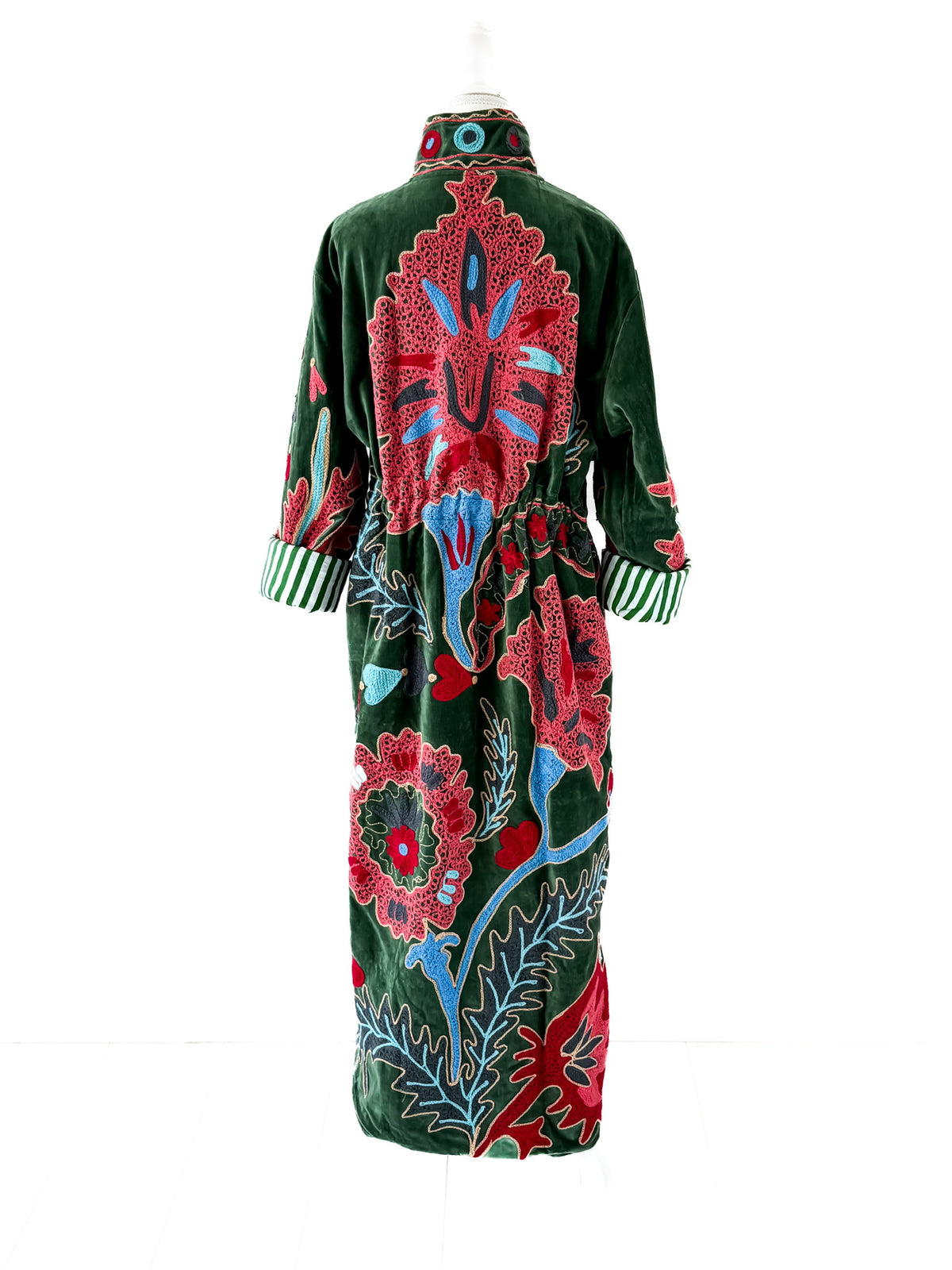 W&W Kalidescope Velvet Duster Suzhani