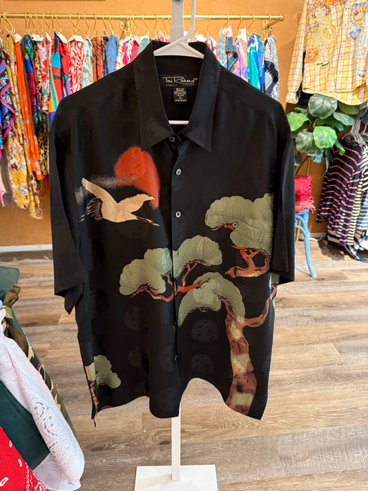 TORI RICHARD CRANE & TREE BLACK SHIRT