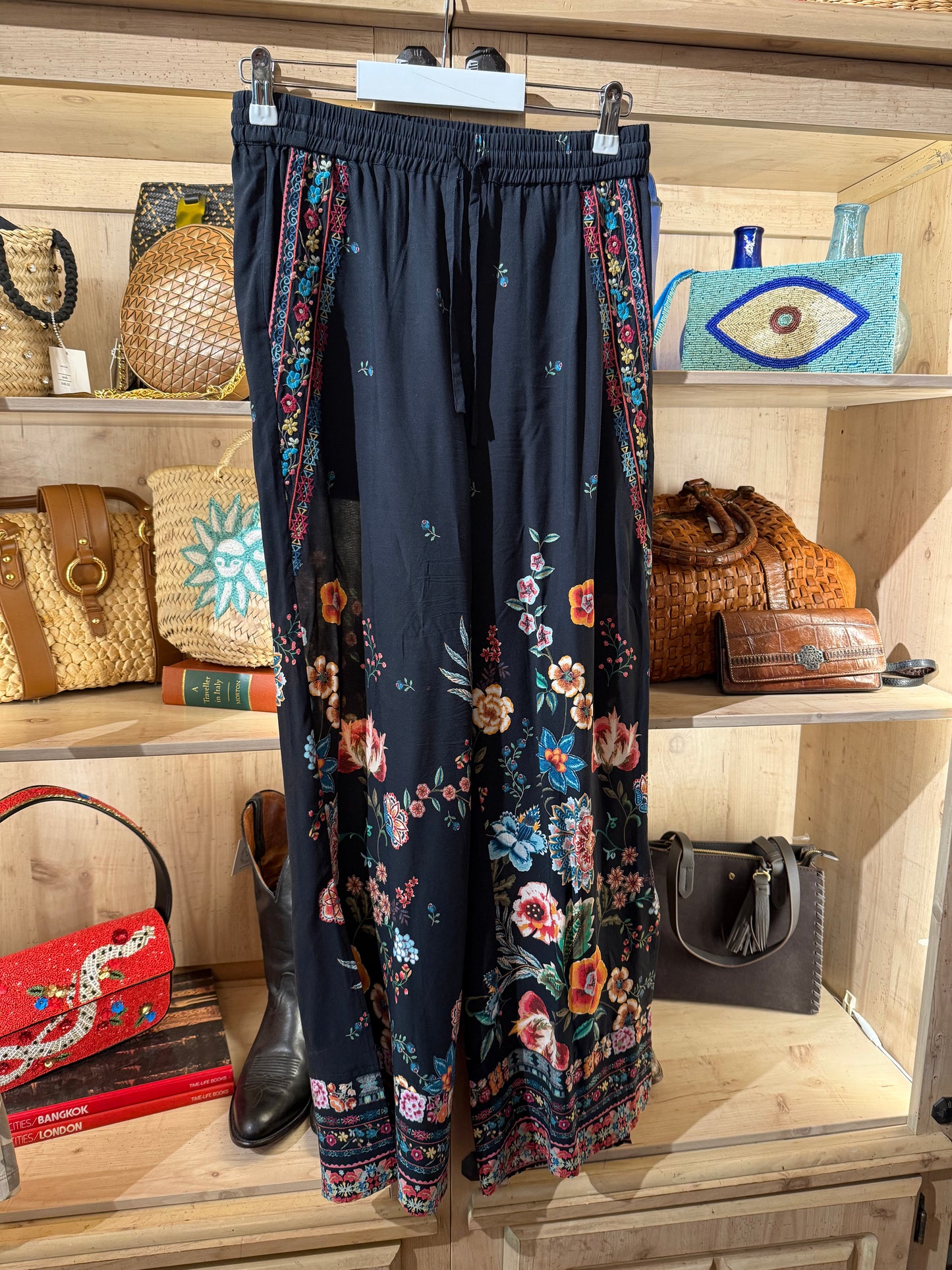 JOHNNY WAS Ardell Drawstring Pants, Black/Floral