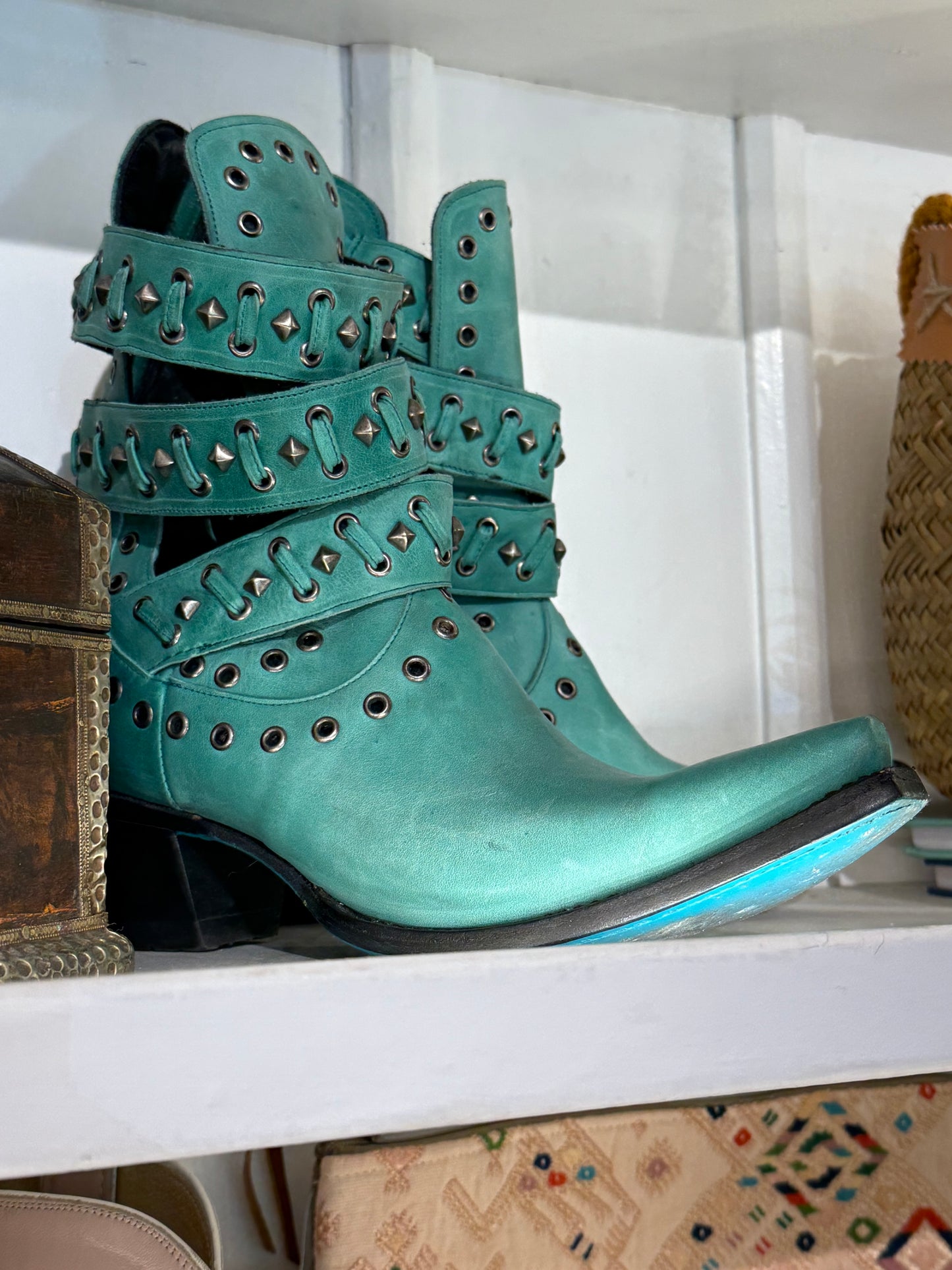 LANE TURQUOISE WESTERN BOOTS