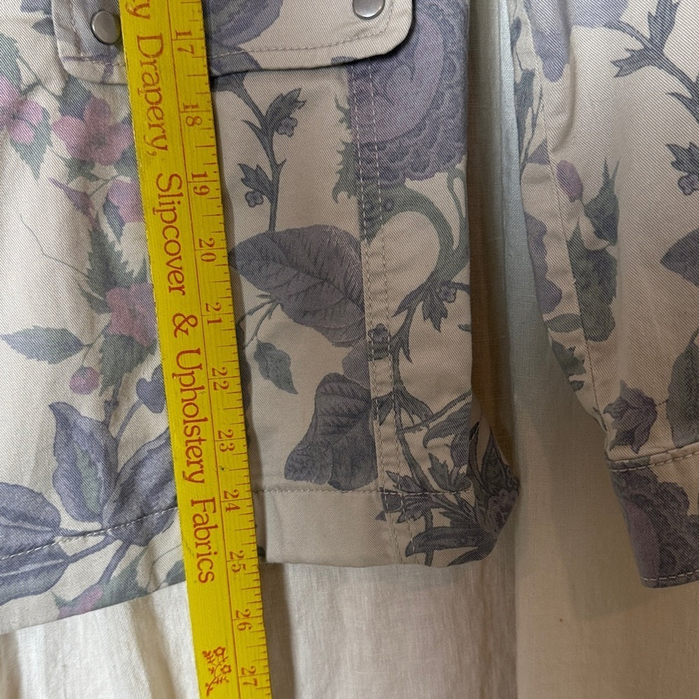 CHICO'S Floral Utility Jacket Gray Cream Button Front Size 0 (US Small)