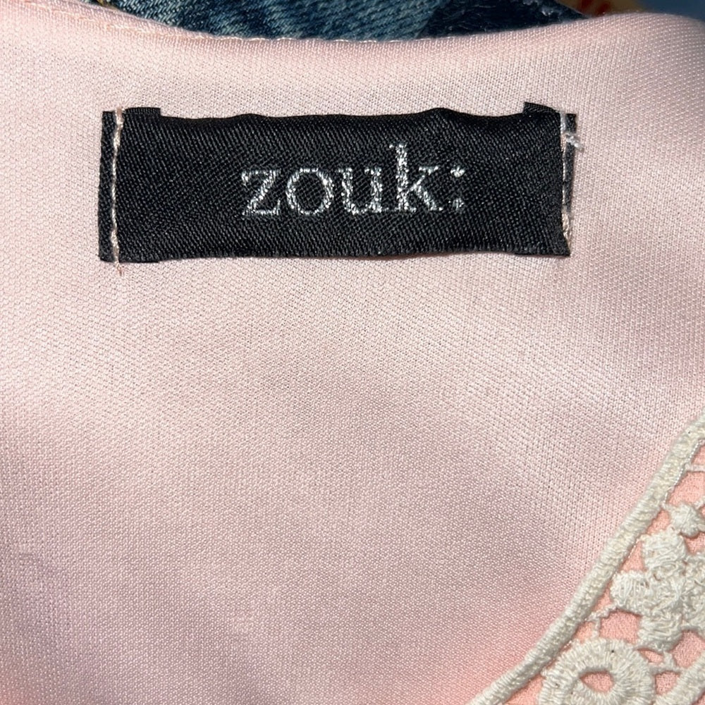 COACHELLA - ZOUK: Nightie Lingerie Soft Peach w/Crochet Neckline, Size L