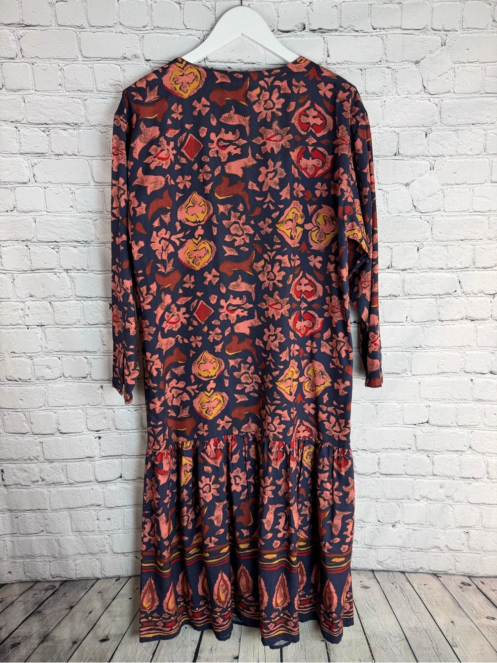 OUTBACK RED Vintage Modest Midi Dress Long Sleeve High Neck Classic