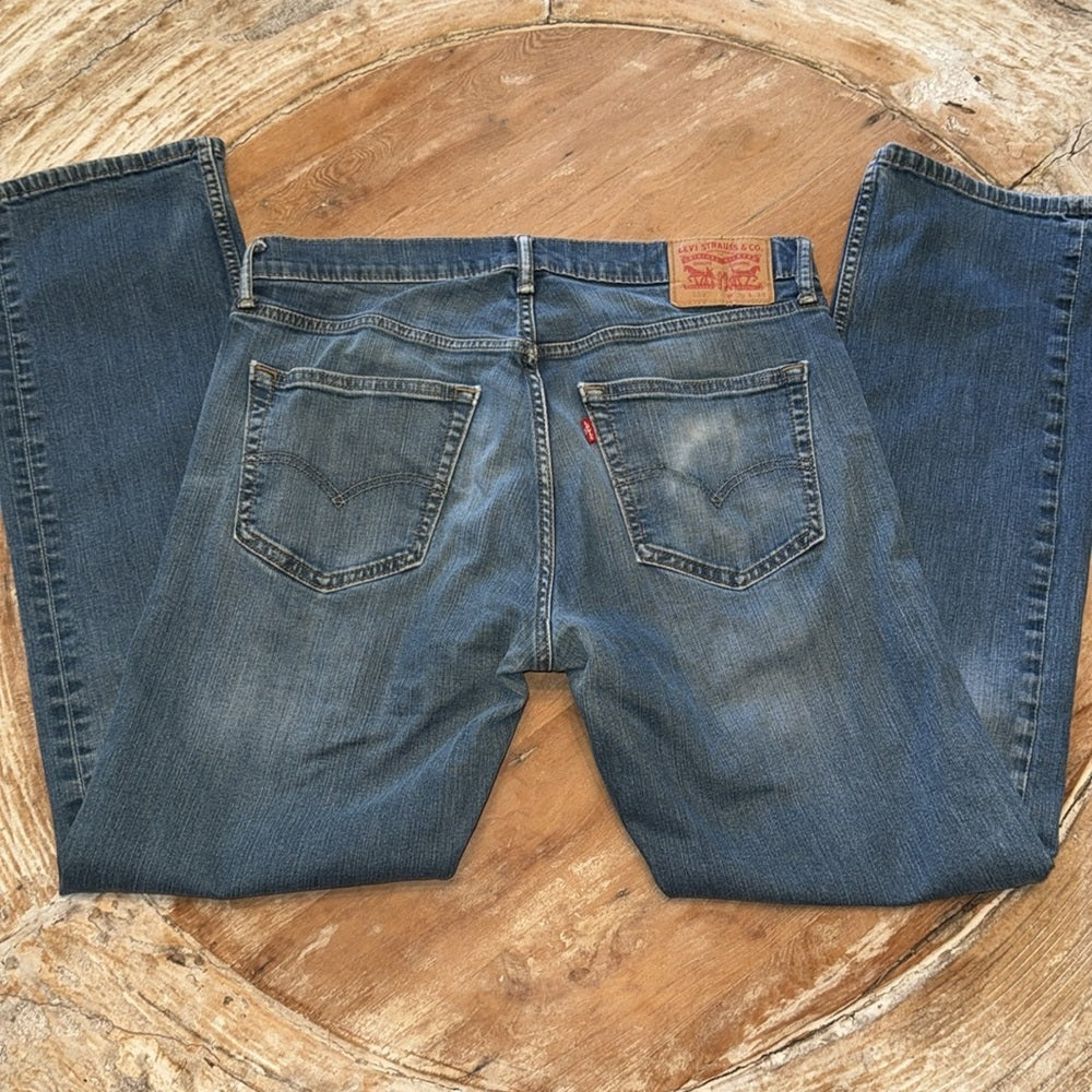 LEVI’S 559 Denim Blue Jeans, Size 33 x 34