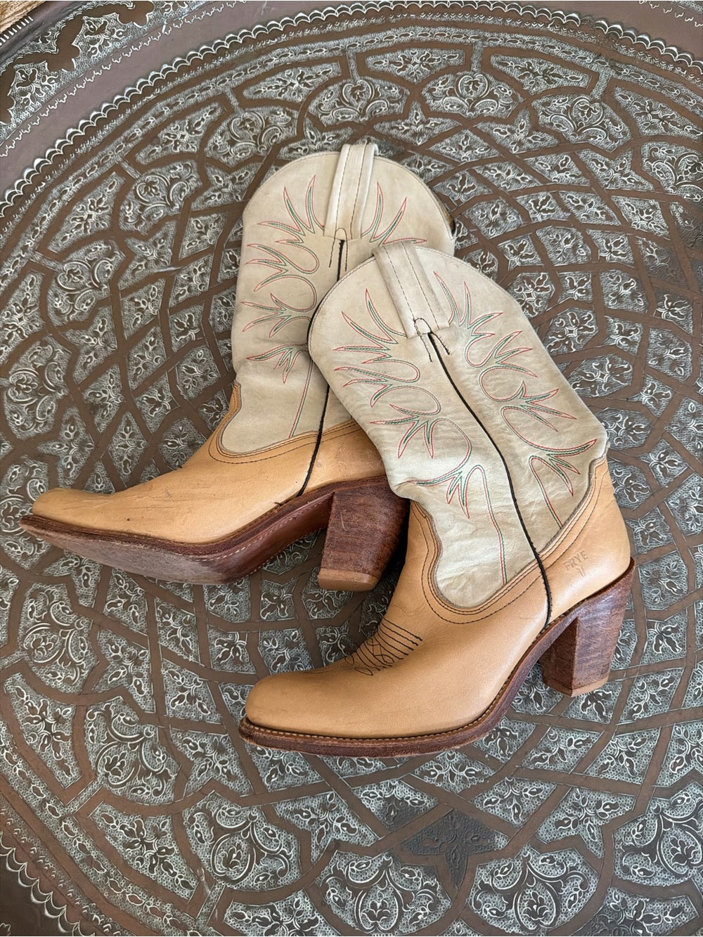 FRYE Vintage Two-Tone Leather Western Boots Tan Cream Cowboy Boots Size 9AA