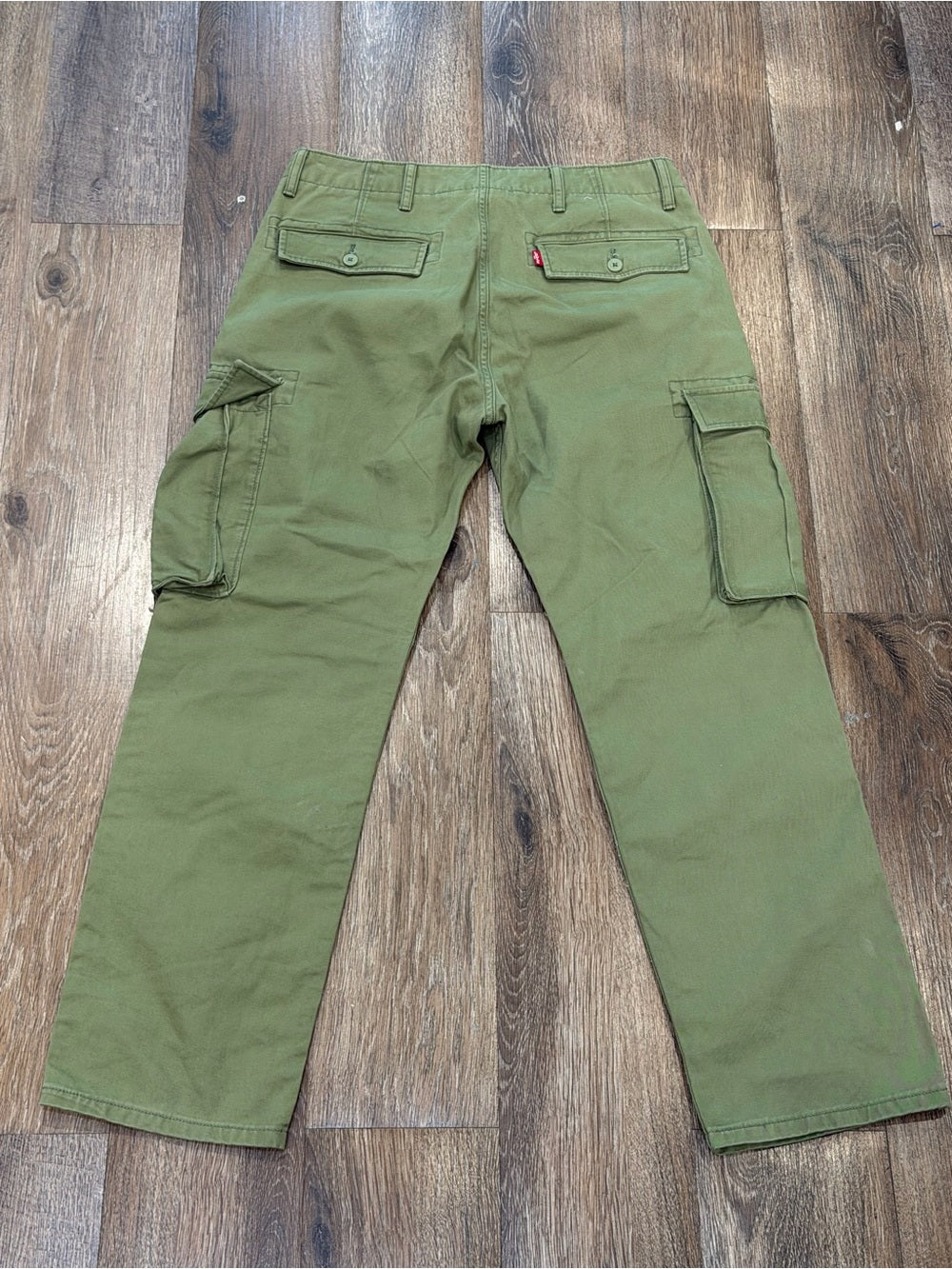 LEVI’S Men’s Cargo Pants Olive Green Straight Leg Workwear