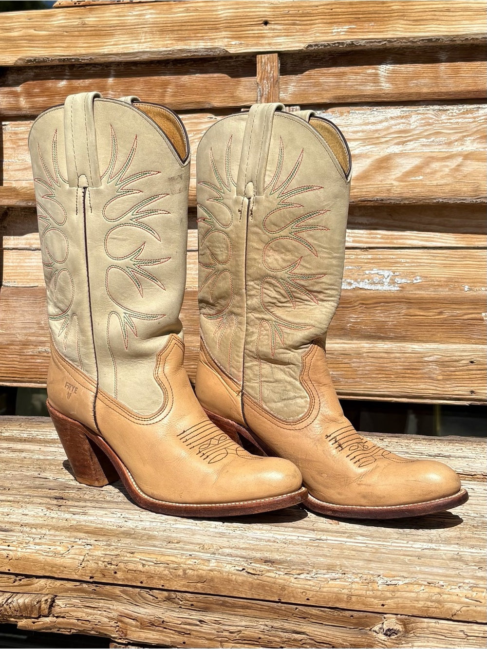 FRYE Vintage Two-Tone Leather Western Boots Tan Cream Cowboy Boots Size 9AA