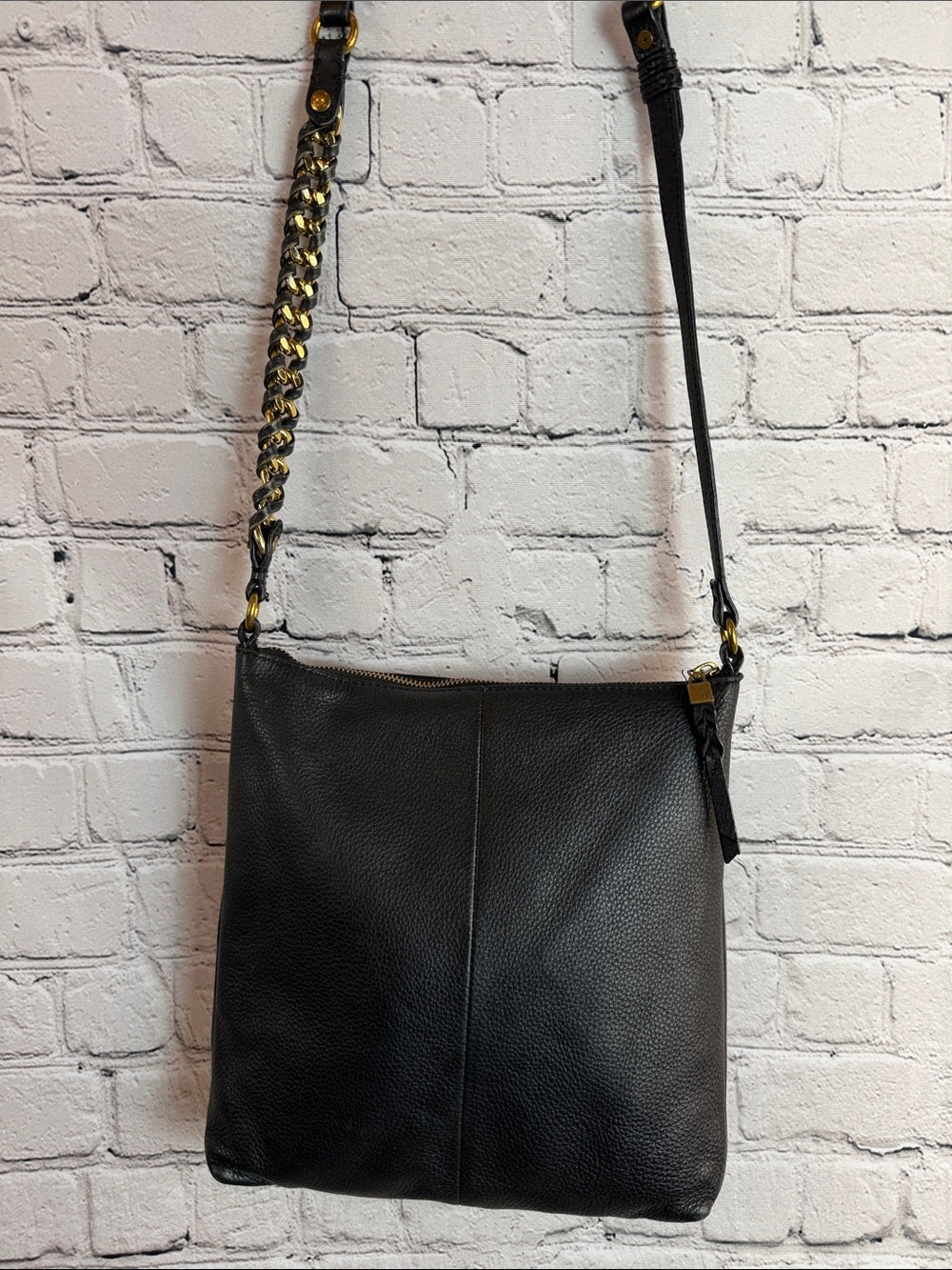 ELLIOTT LUCCA Black Leather GWEN Crossbody Bag Gold Hardware Messenger