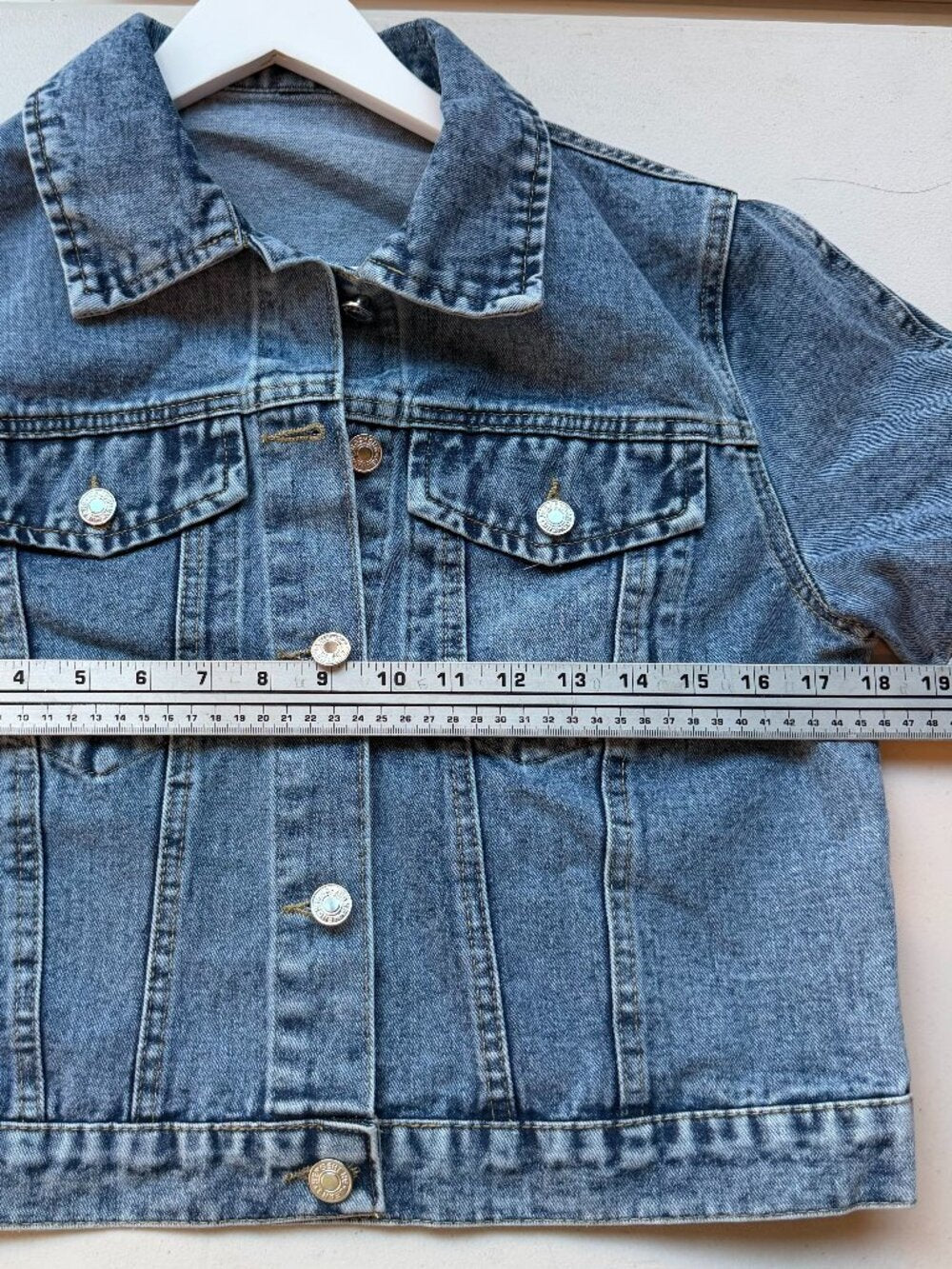 Cropped Denim Short-Sleeve Jacket | Y2K Streetwear | Button-Front Jean Jacket