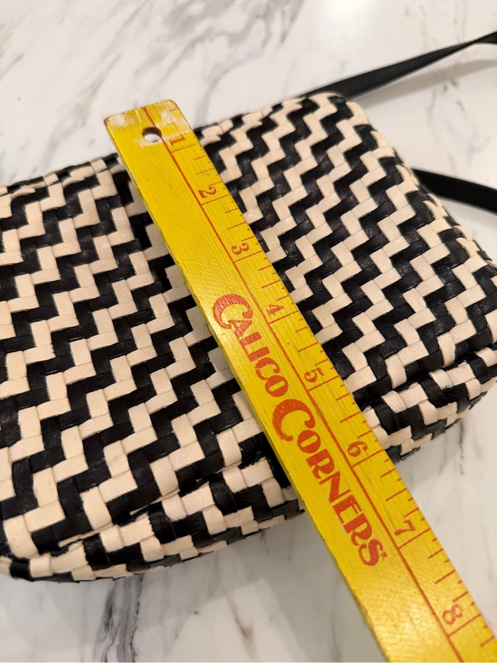 CLARE V Midi Sac Bag Black & Cream Woven Crossbody Pouch