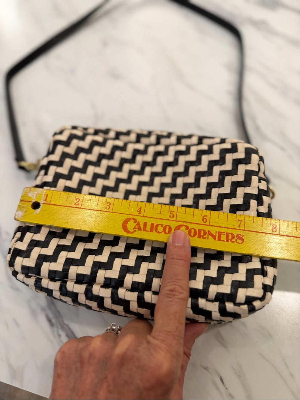 CLARE V Midi Sac Bag Black & Cream Woven Crossbody Pouch