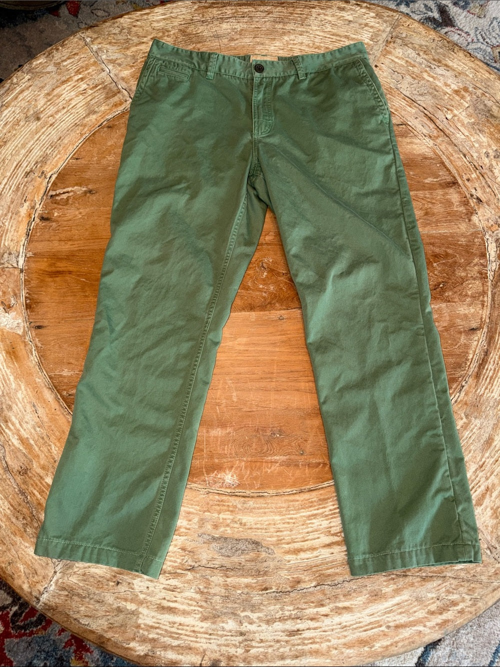1901 Olive Green Slim Straight Chinos