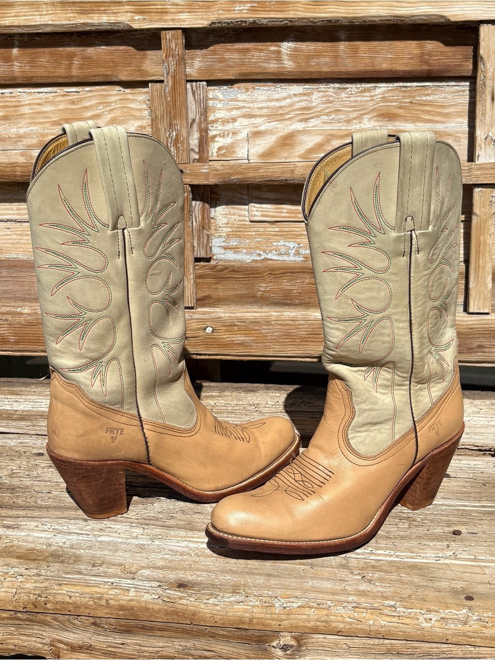 FRYE Vintage Two-Tone Leather Western Boots Tan Cream Cowboy Boots Size 9AA