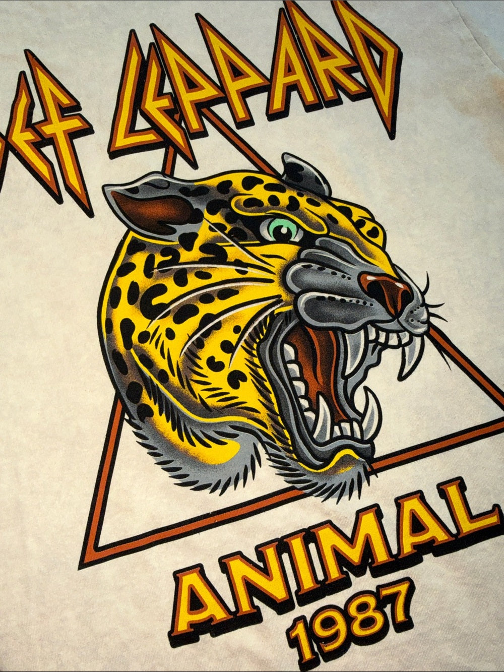Def Leppard Beige 'Animal 1987' Short Sleeve Tee